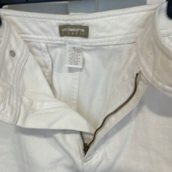 Liz Claiborne Liz wear white jean skirt, size 14.(fits like a 12) - Picture 2 of 6